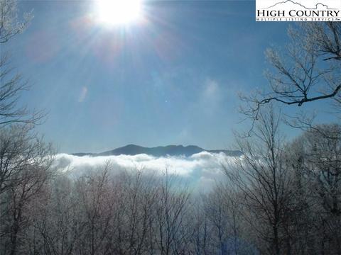 116 Emerald Ct, Beech Mountain, NC 28604 photo 2