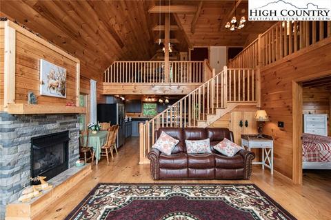 868 Staghorn Rd, Purlear, NC 28665 photo 13
