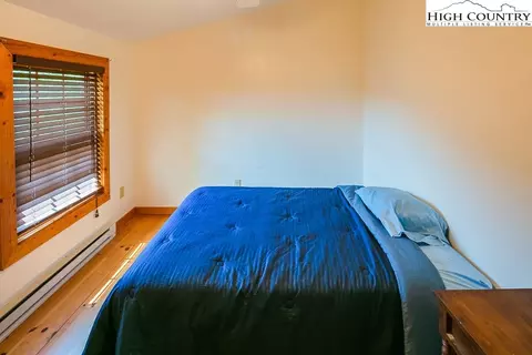 261 High Knolls Ln, Deep Gap, NC 28618 photo 33