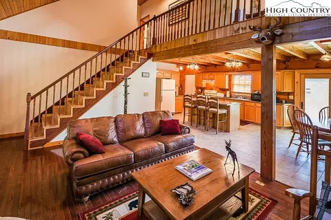 261 High Knolls Ln, Deep Gap, NC 28618 photo 24