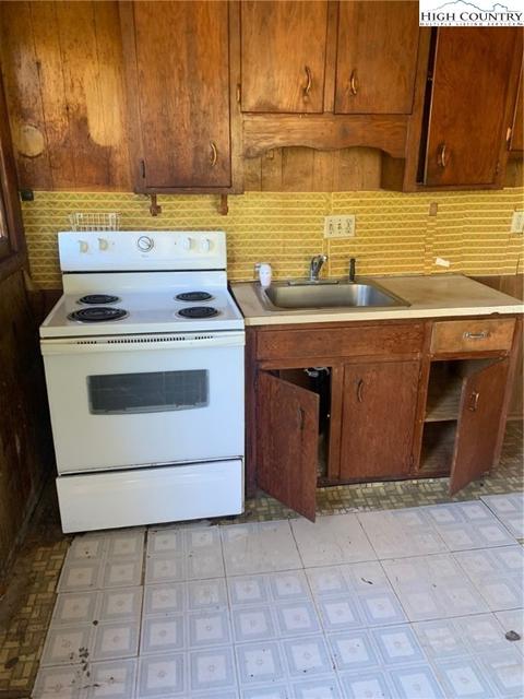 176 Phillips St, Boone, NC 28607 photo 27