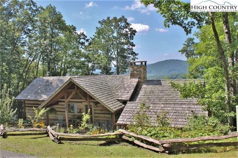 600 Tomahawk Dr, Todd, NC 28684 photo 2