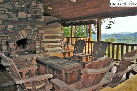 600 Tomahawk Dr, Todd, NC 28684 photo 4