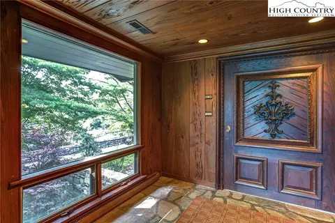 258 Hickory, Boone, NC 28607 photo 4
