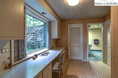 258 Hickory, Boone, NC 28607 photo 27