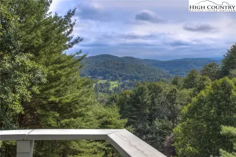 258 Hickory, Boone, NC 28607 photo 5