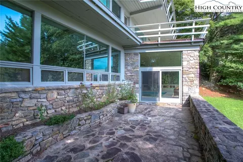 258 Hickory, Boone, NC 28607 photo 10
