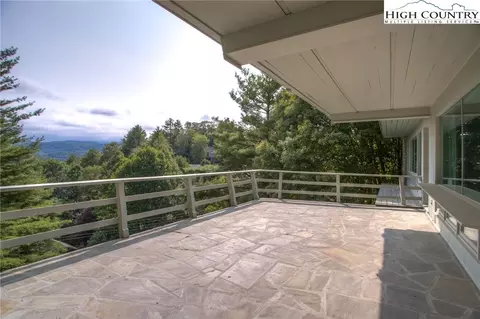 258 Hickory, Boone, NC 28607 photo 7