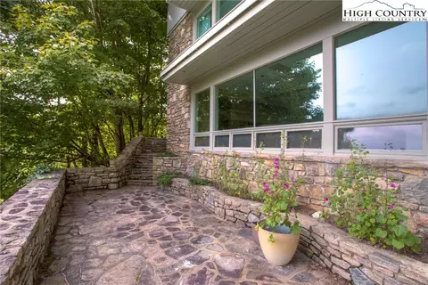 258 Hickory, Boone, NC 28607 photo 9