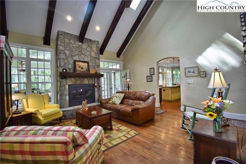 373 Brookside Dr, Boone, NC 28607 photo 4