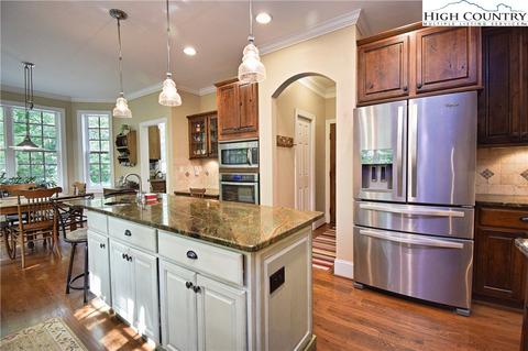 373 Brookside Dr, Boone, NC 28607 photo 10