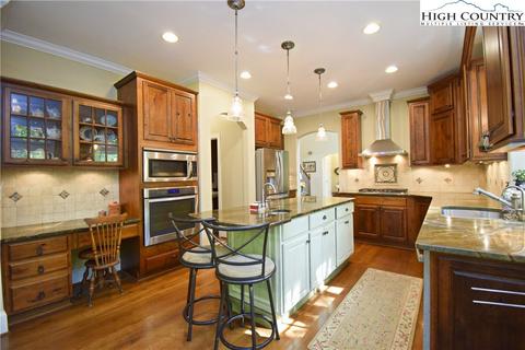 373 Brookside Dr, Boone, NC 28607 photo 9