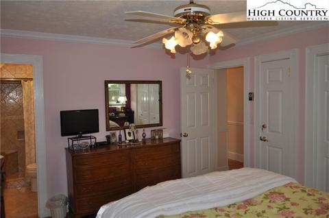 196 Blue Meadow Dr, Deep Gap, NC 28618 photo 15