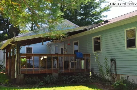 196 Blue Meadow Dr, Deep Gap, NC 28618 photo 20