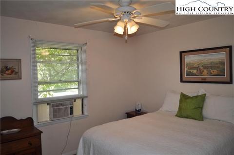196 Blue Meadow Dr, Deep Gap, NC 28618 photo 18