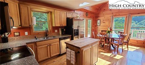 3240 Howards Creek Rd, Boone, NC 28607 photo 20