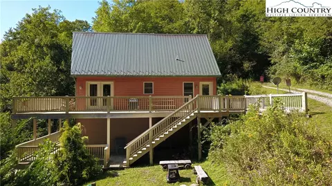 3240 Howards Creek Rd, Boone, NC 28607 photo 2