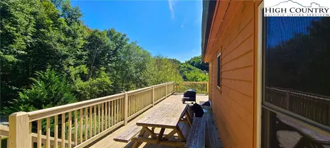 3240 Howards Creek Rd, Boone, NC 28607 photo 8