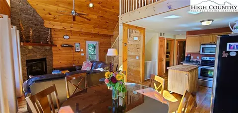 3240 Howards Creek Rd, Boone, NC 28607 photo 10