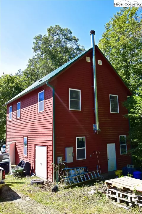 3240 Howards Creek Rd, Boone, NC 28607 photo 30