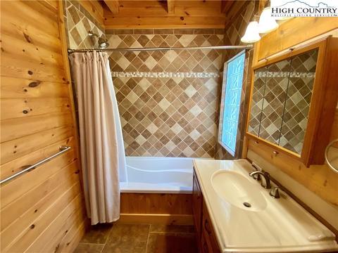 1197 Devils Lake Dr, Seven Devils, NC 28604 photo 19