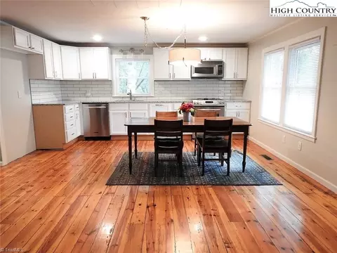 319 Burcham Rd, State Road, NC 28676 photo 5