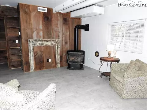 319 Burcham Rd, State Road, NC 28676 photo 10