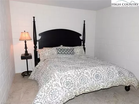 319 Burcham Rd, State Road, NC 28676 photo 12