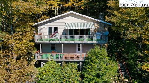 377 Buckeye Ln, Seven Devils, NC 28604 photo 1