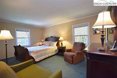 377 Buckeye Ln, Seven Devils, NC 28604 photo 24