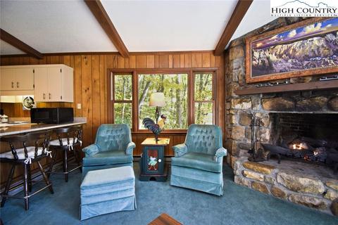 377 Buckeye Ln, Seven Devils, NC 28604 photo 7