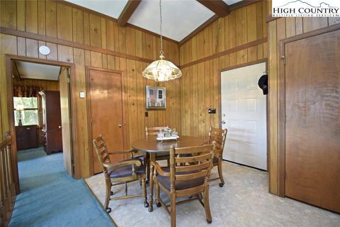 377 Buckeye Ln, Seven Devils, NC 28604 photo 15
