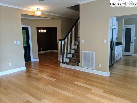 163 Twisting Trl, Deep Gap, NC 28618 photo 10