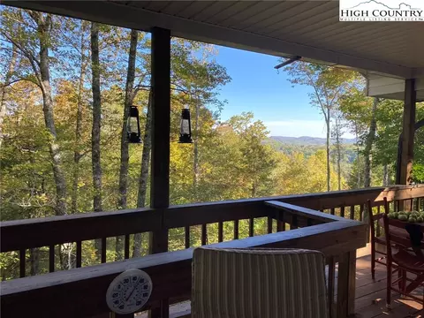 194 Ash Loop, Newland, NC 28657 photo 4