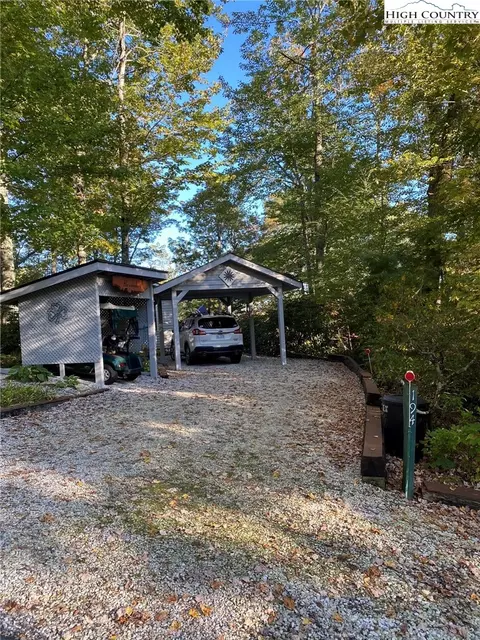 194 Ash Loop, Newland, NC 28657 photo 32