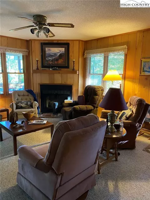 194 Ash Loop, Newland, NC 28657 photo 8