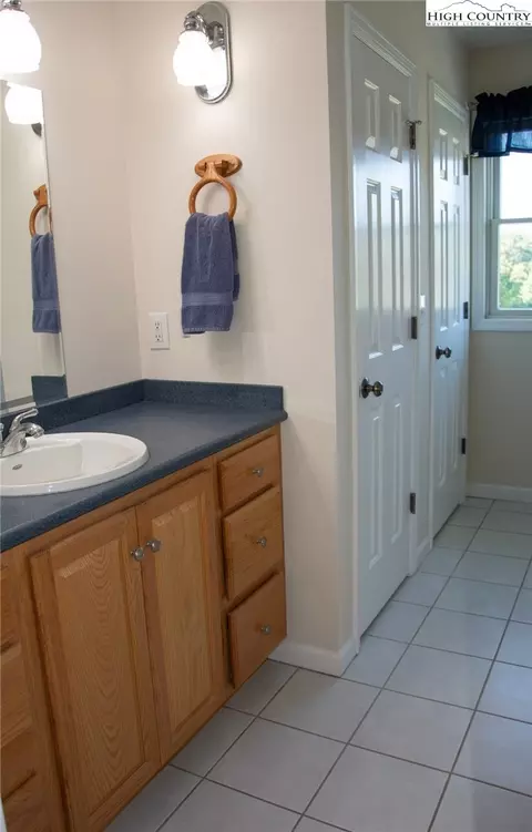 213 E Creekside Trl, Jefferson, NC 28640 photo 29