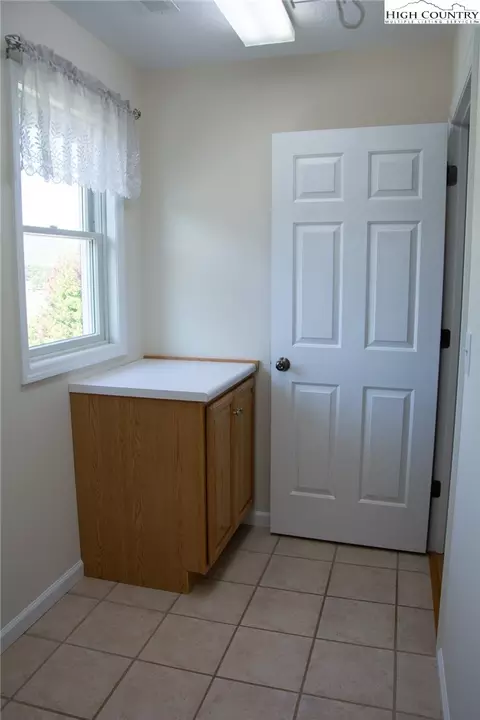 213 E Creekside Trl, Jefferson, NC 28640 photo 31