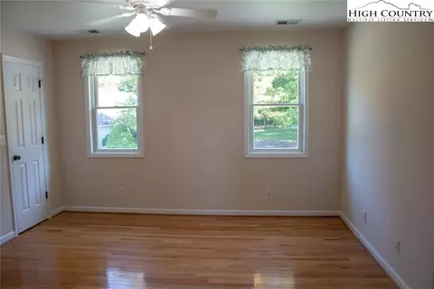 213 E Creekside Trl, Jefferson, NC 28640 photo 27