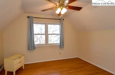 590 Dick Watson Rd, Deep Gap, NC 28618 photo 8
