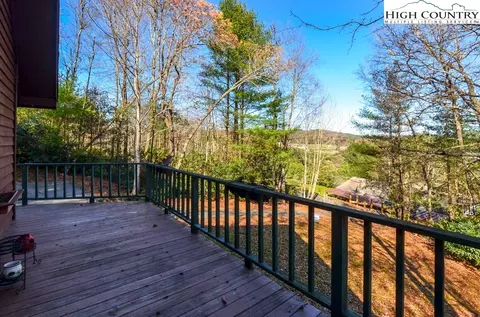 590 Dick Watson Rd, Deep Gap, NC 28618 photo 5