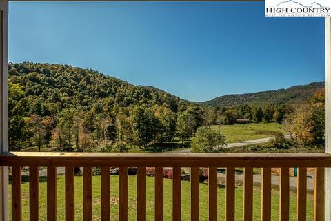 156 Crossmor Dr, Todd, NC 28684 photo 13