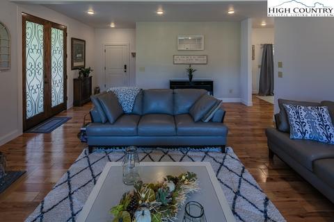 156 Crossmor Dr, Todd, NC 28684 photo 10