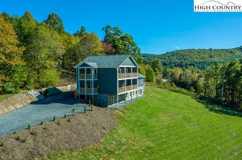 156 Crossmor Dr, Todd, NC 28684 photo 3