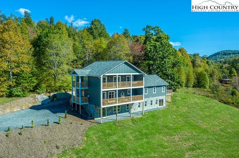 156 Crossmor Dr, Todd, NC 28684 photo 2