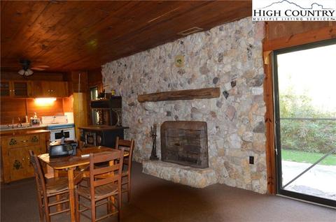 91 Parkview Dr, Sparta, NC 28675 photo 22