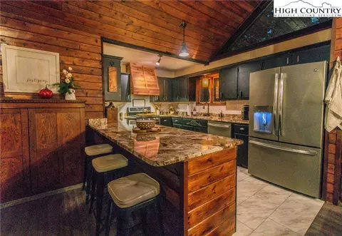 207 Wishbone Dr, Deep Gap, NC 28618 photo 17