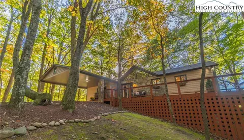 207 Wishbone Dr, Deep Gap, NC 28618 photo 1