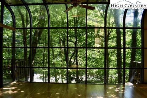 202-204 Spring Branch Rd, Beech Mountain, NC 28604 photo 3