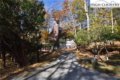 202-204 Spring Branch Rd, Beech Mountain, NC 28604 photo 12